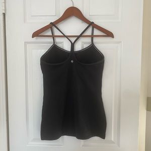 Lululemon Power Y Tank Top (built-in shelf bra and included pads)
